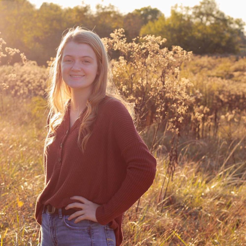 Meet your Posher, Emily